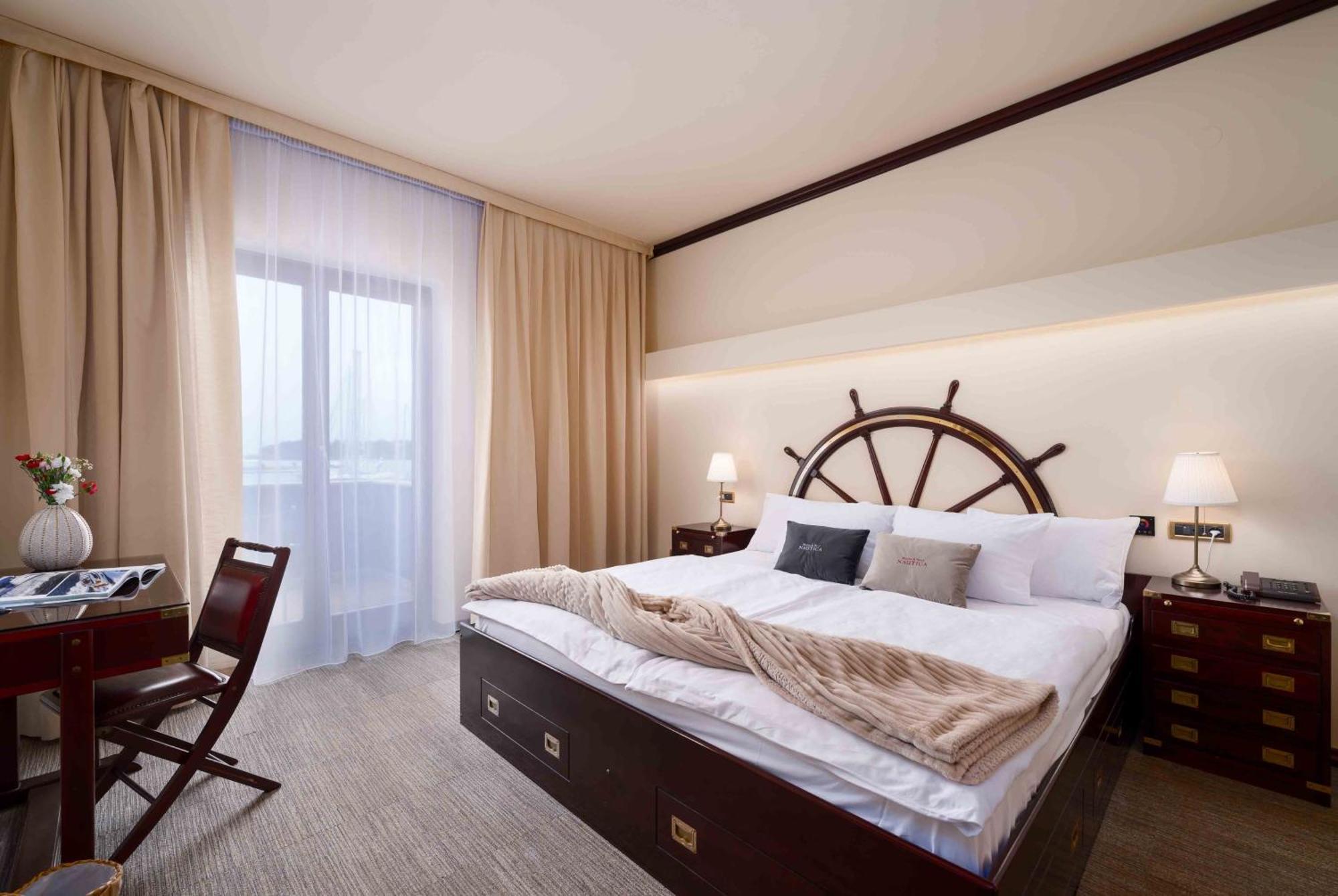 Boutique Hotel Nautica - Spa & Wellness, Free Parking, Pet Friendly Novigrad Istria الغرفة الصورة