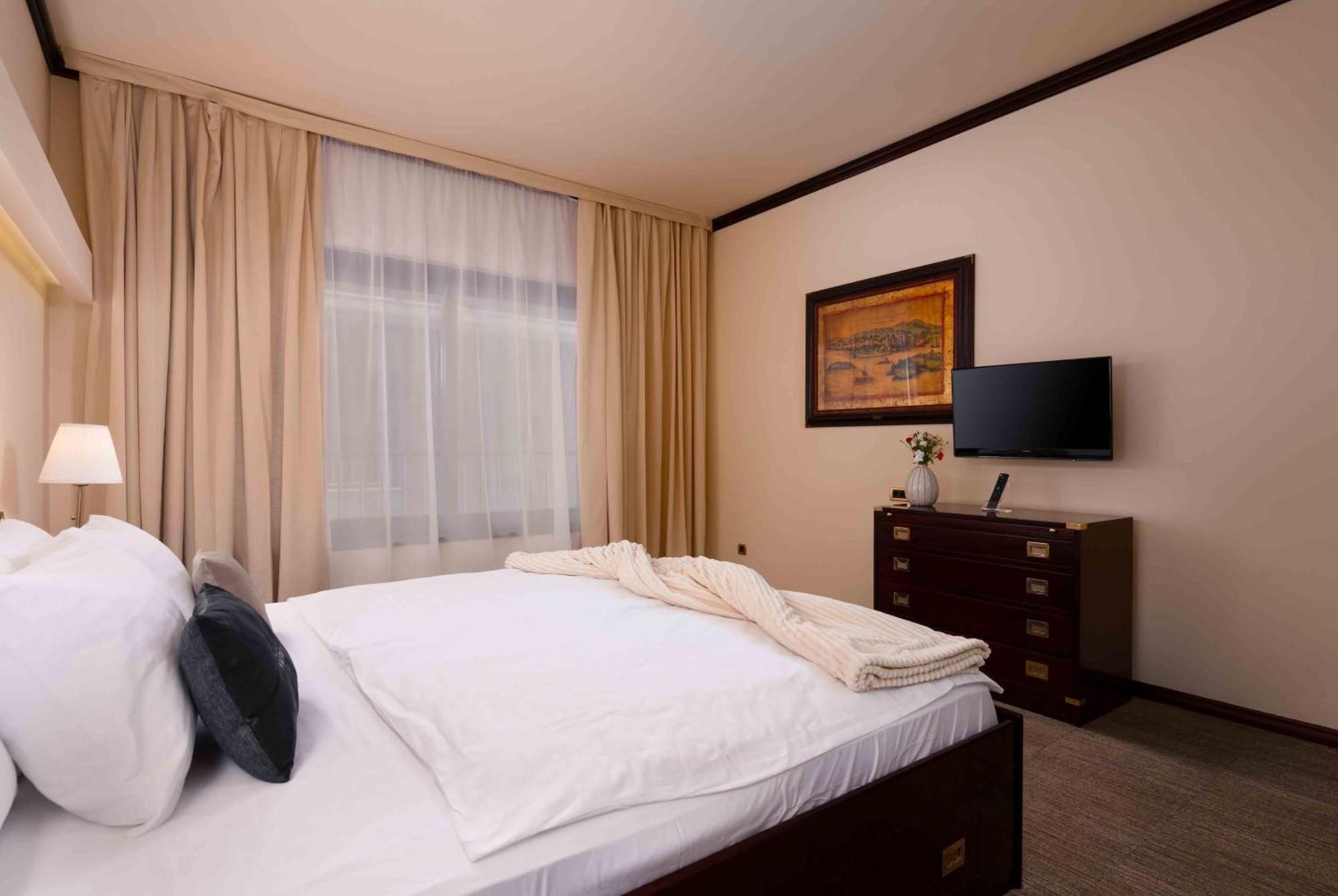 Boutique Hotel Nautica - Spa & Wellness, Free Parking, Pet Friendly Novigrad Istria المظهر الخارجي الصورة