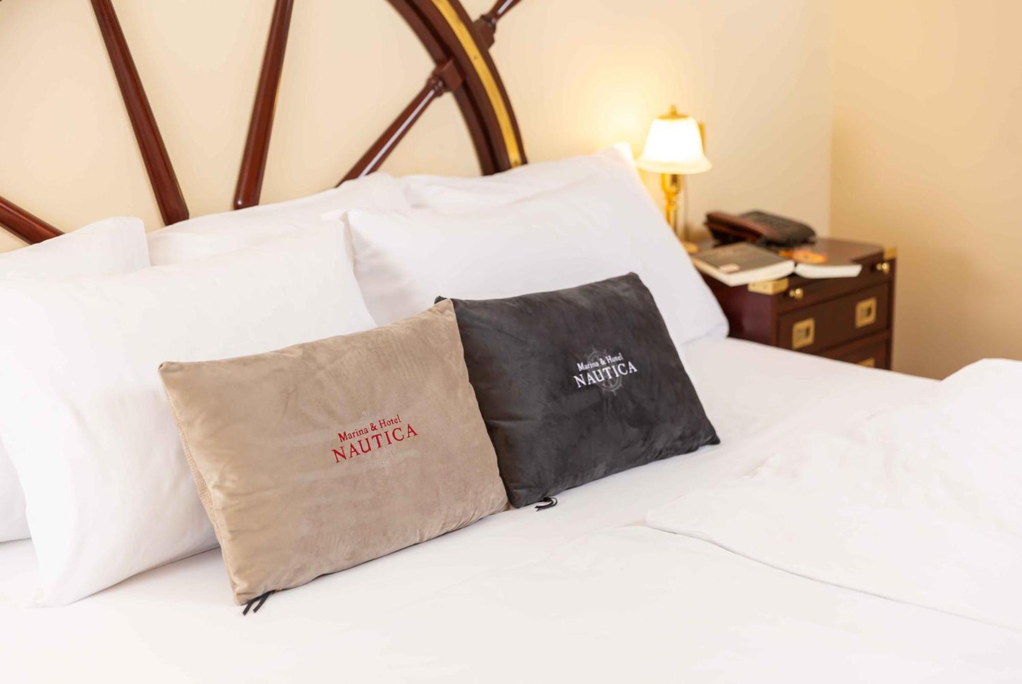 Boutique Hotel Nautica - Spa & Wellness, Free Parking, Pet Friendly Novigrad Istria الغرفة الصورة
