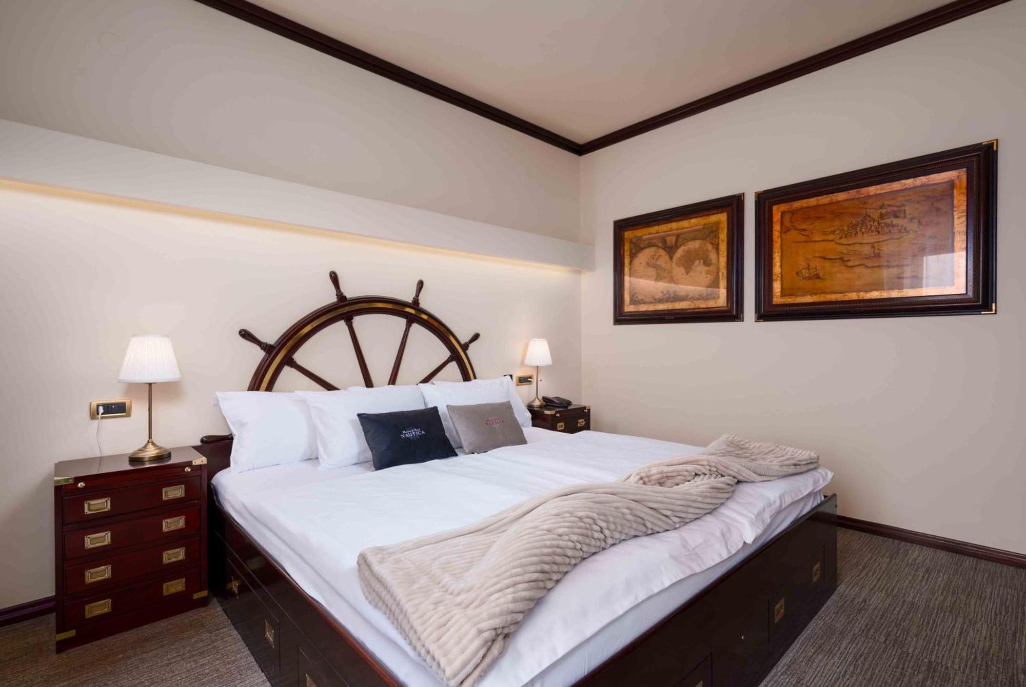 Boutique Hotel Nautica - Spa & Wellness, Free Parking, Pet Friendly Novigrad Istria الغرفة الصورة