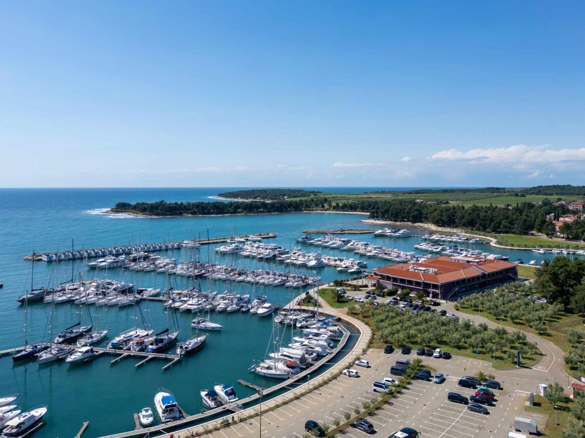 Boutique Hotel Nautica - Spa & Wellness, Free Parking, Pet Friendly Novigrad Istria المظهر الخارجي الصورة